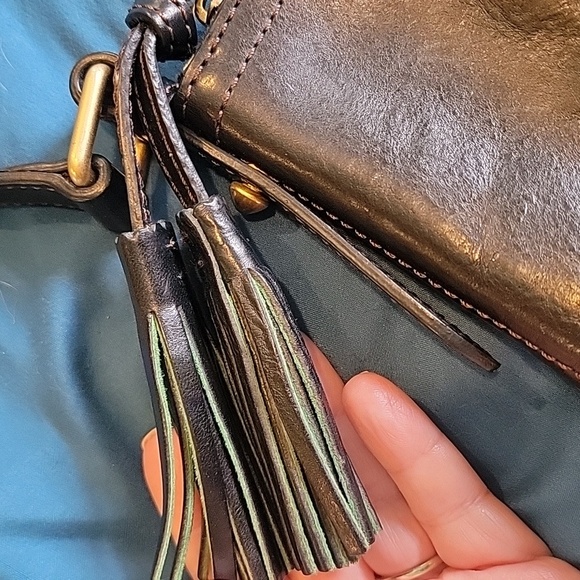 Dooney & Bourke Black Genuine Leather Crossbody Tassle Bag‎ - Picture 3 of 12